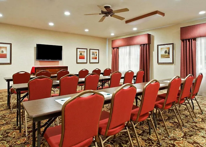 Country & By Radisson, Rock Falls, Il Hotel 3*
