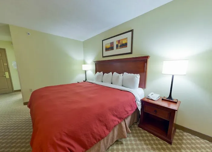 Hotel Country & By Radisson, Rock Falls, Il